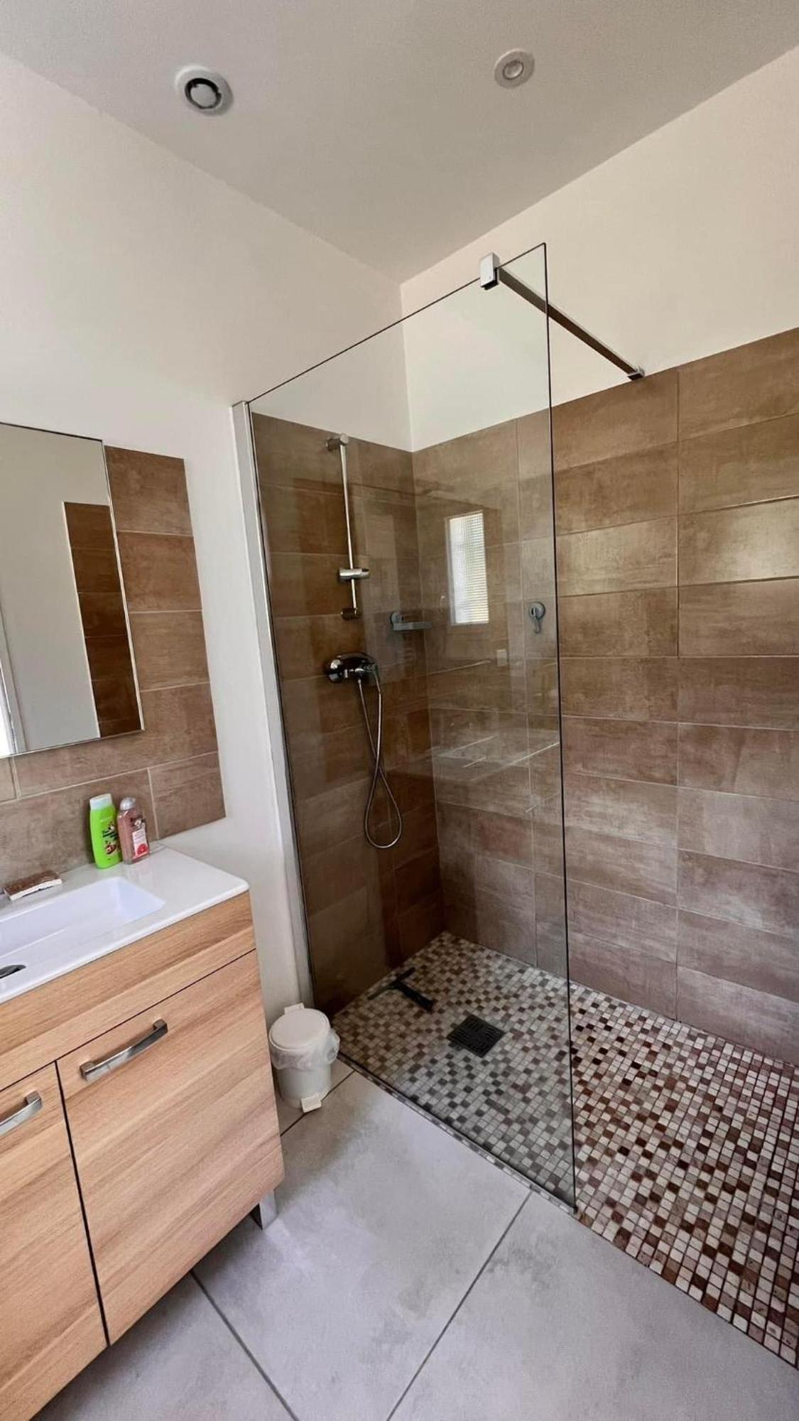 Mini Villa Pascal Paoli Avec Piscine - Proche Mer Prunelli-di-Fiumorbo Kültér fotó